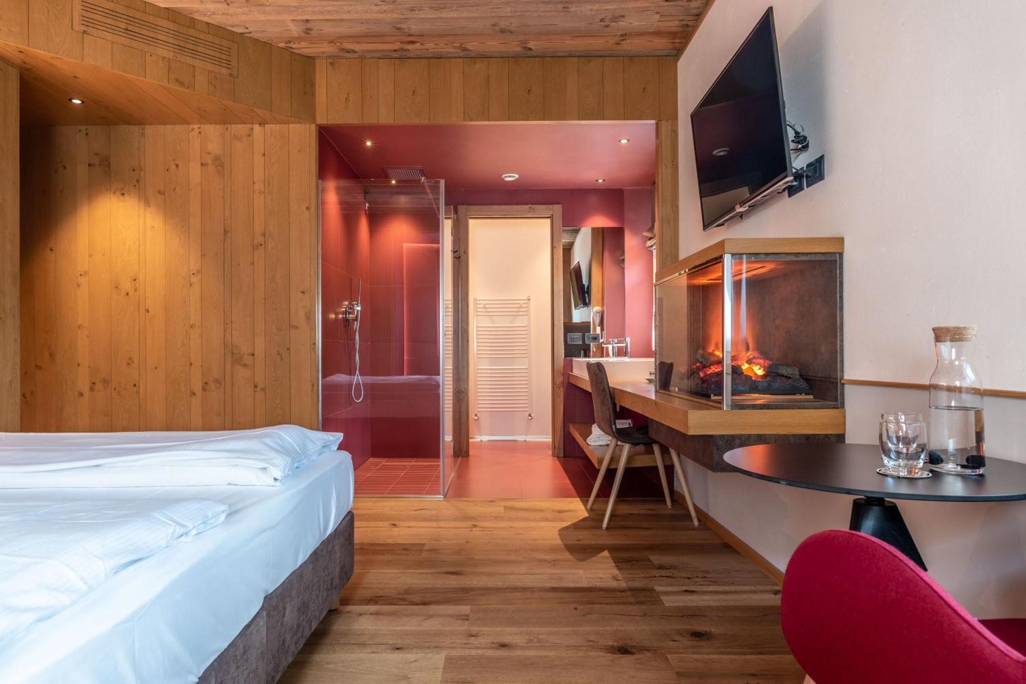 Good Life Hotel Garden Pieve Di Ledro Buitenkant foto