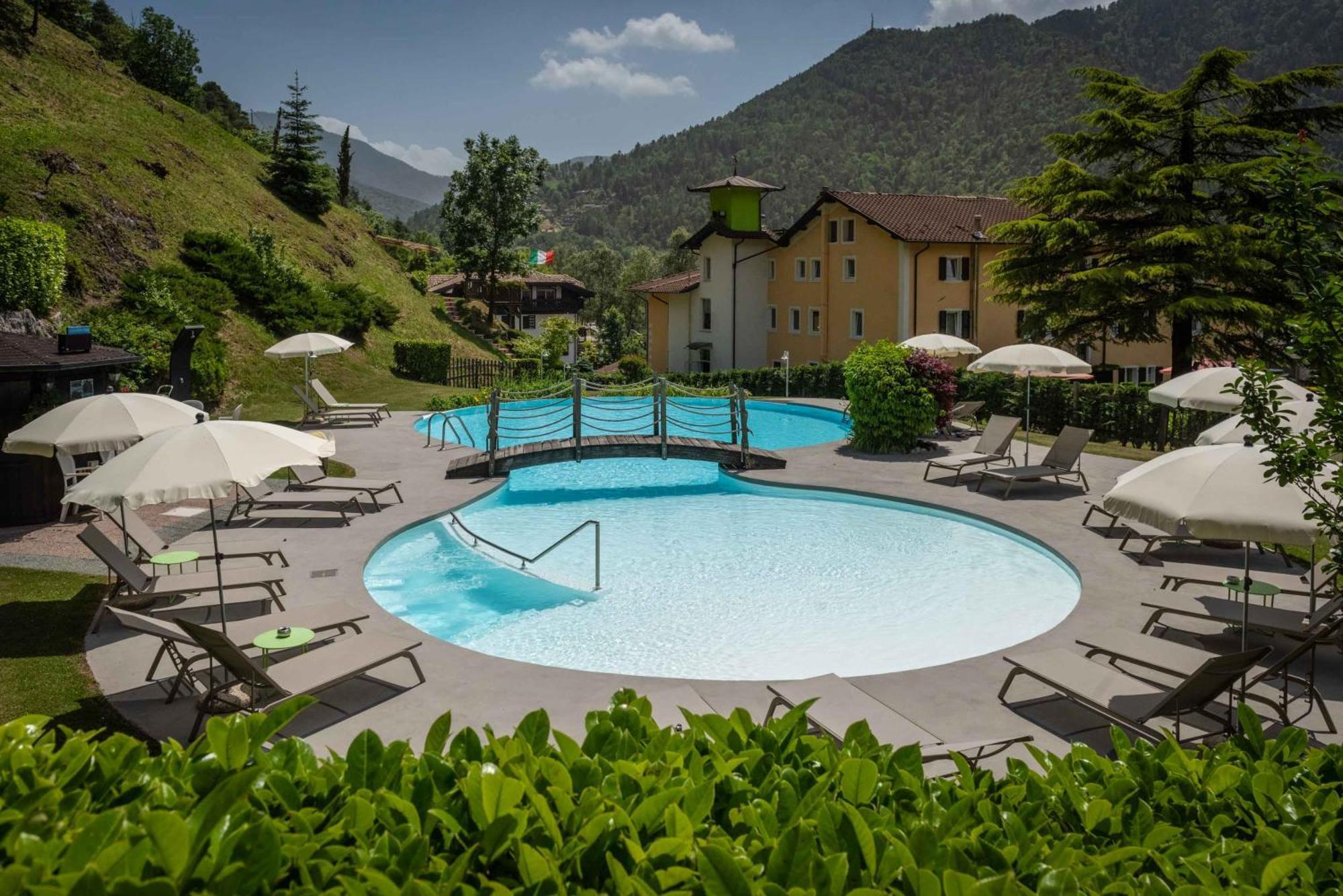 Good Life Hotel Garden Pieve Di Ledro Buitenkant foto